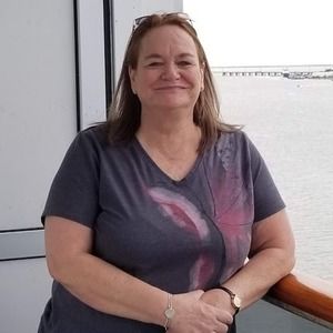 Meet your Posher, Karla